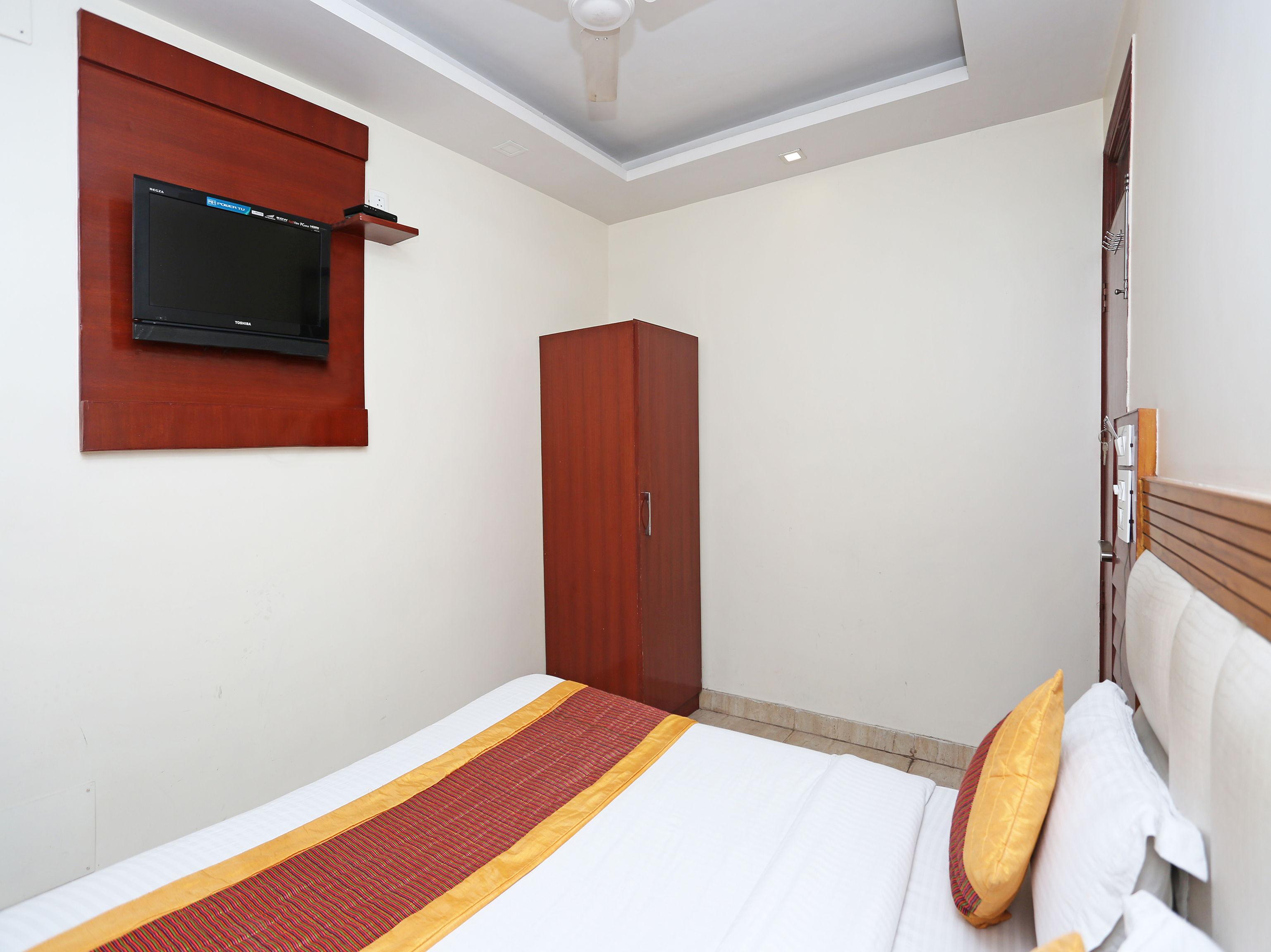 Prem Deluxe Pensión Nueva Delhi Exterior foto