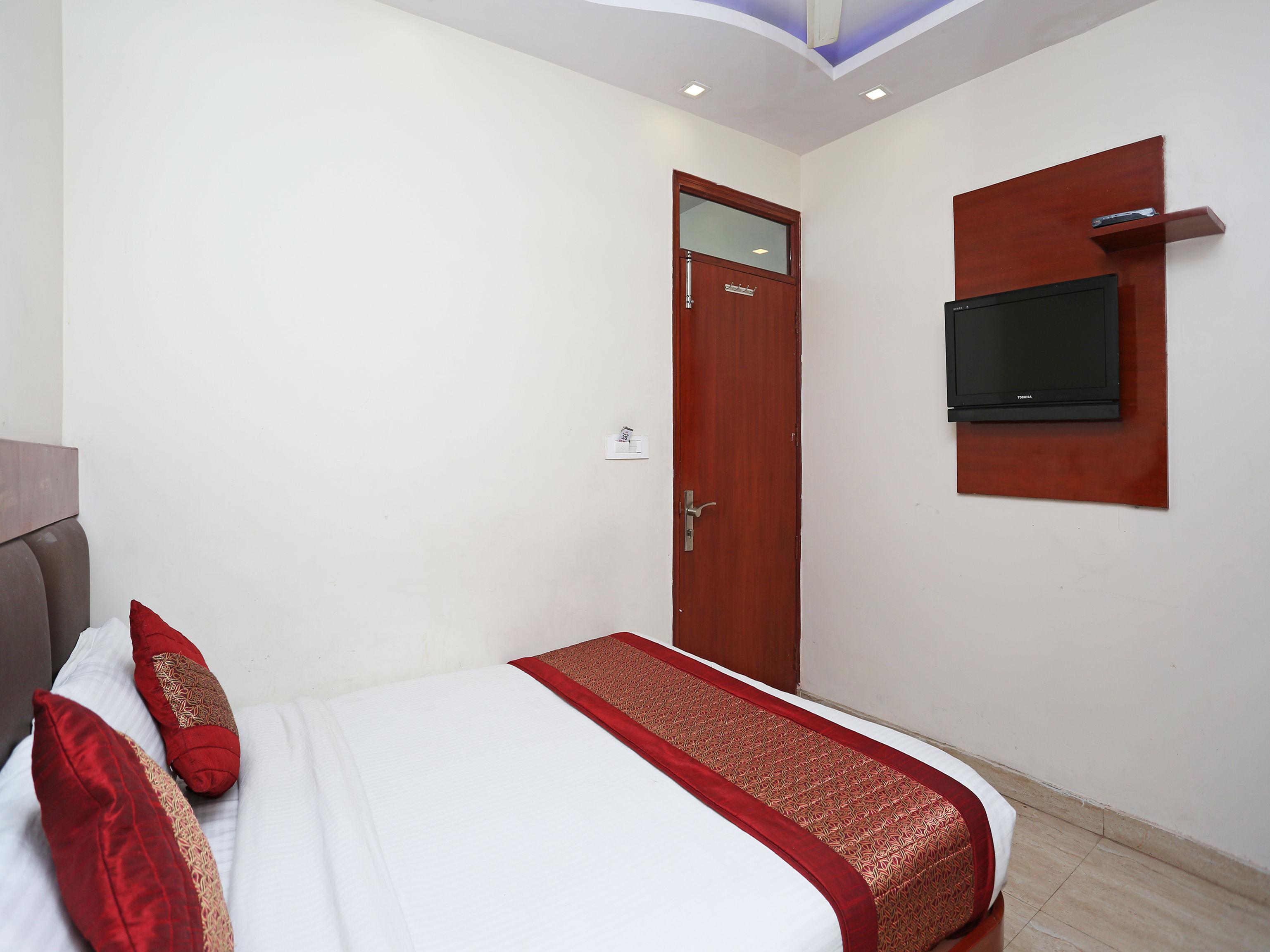 Prem Deluxe Pensión Nueva Delhi Exterior foto